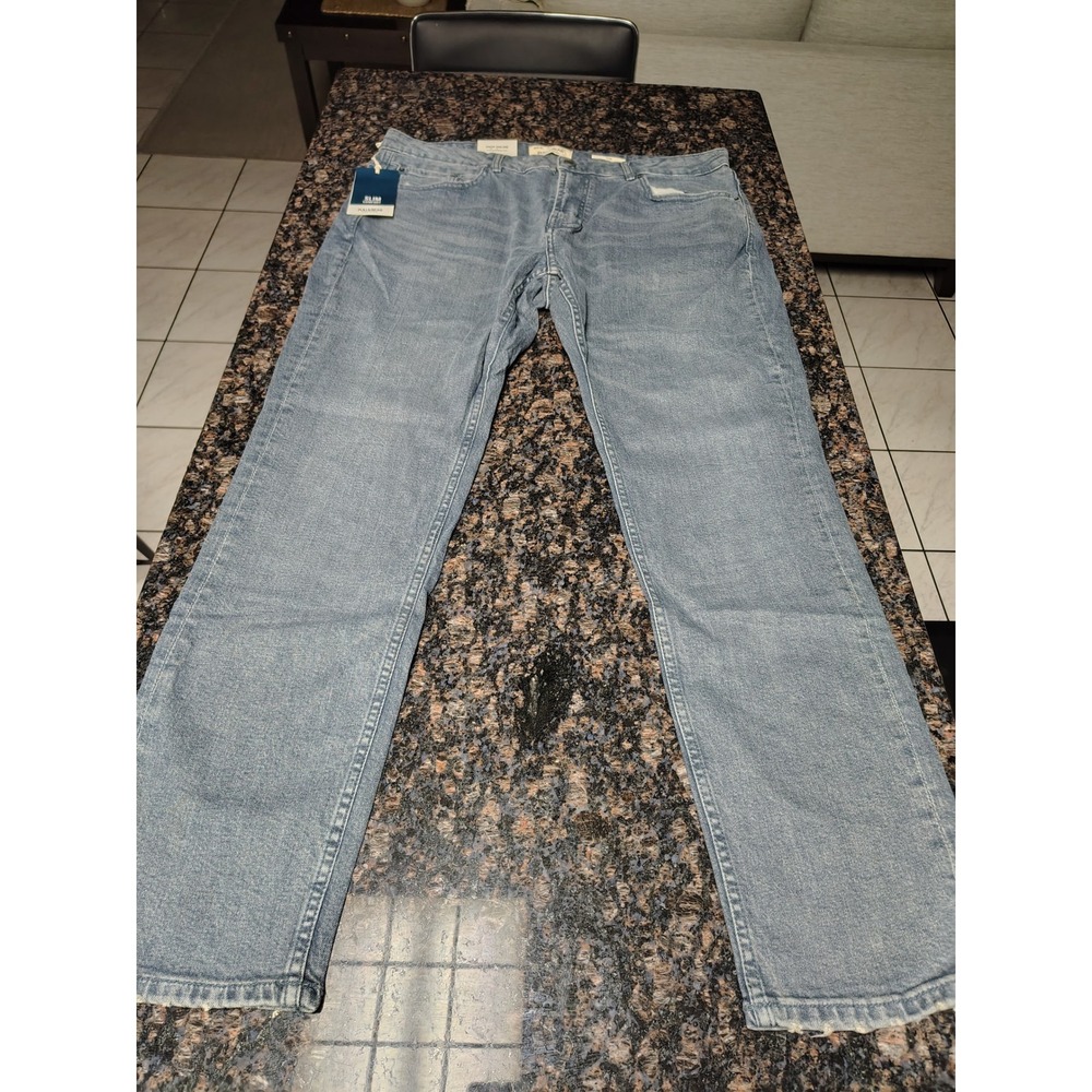 Pull&Bear Slim Comfort Light Wash Blue Denim Jeans Mens Size USA 40 NEW